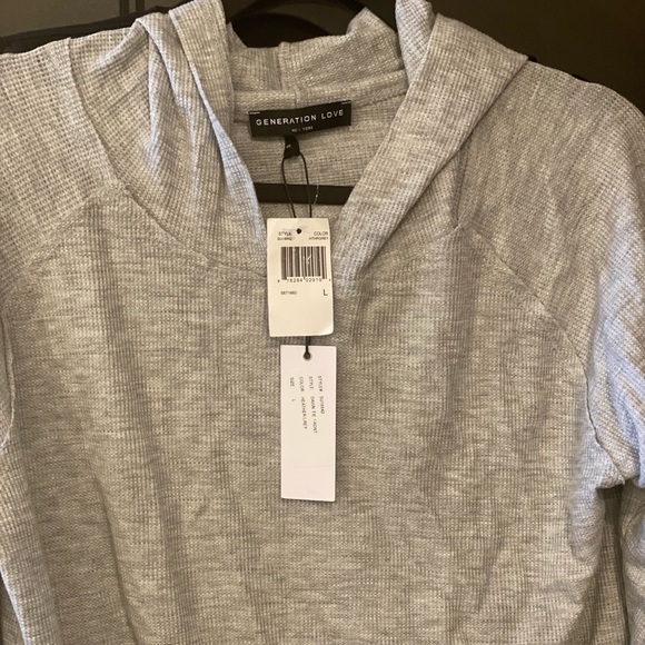 NWT Generation Love Dawn Tie-Front Hoodie Tee Sweater Sold Out Large - Picture 8 of 8